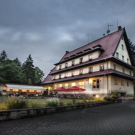 Parkhotel Skalni Mesto Jicin Ngoại thất bức ảnh